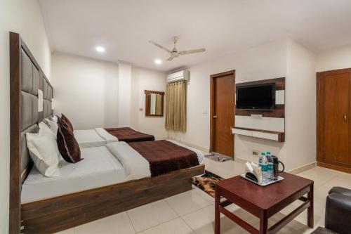 Executive Suite